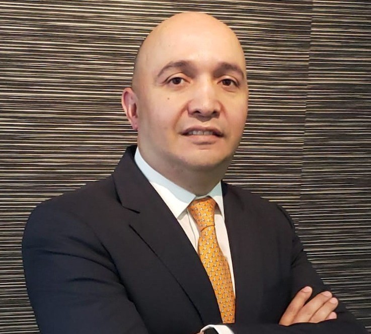 Dr. Ricardo Velázquez Velázquez